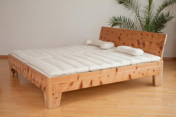 Moosburger Rosshaar-Manufactur Massivholzbett Libro