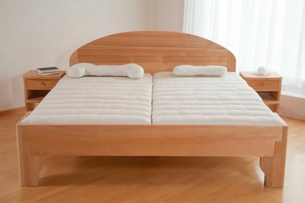 Moosburger Rosshaar-Manufactur Massivholzbett Rustica